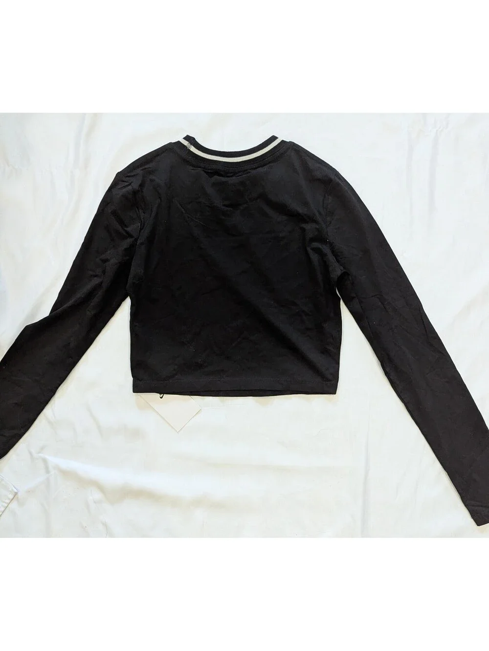 Nike Sportswear Chill Knit Women's Crop Long Sleeve Tee Black M NWT FZ2859-010